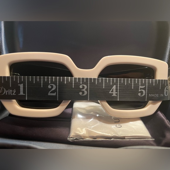 Sunglasses - Picture 4 of 4